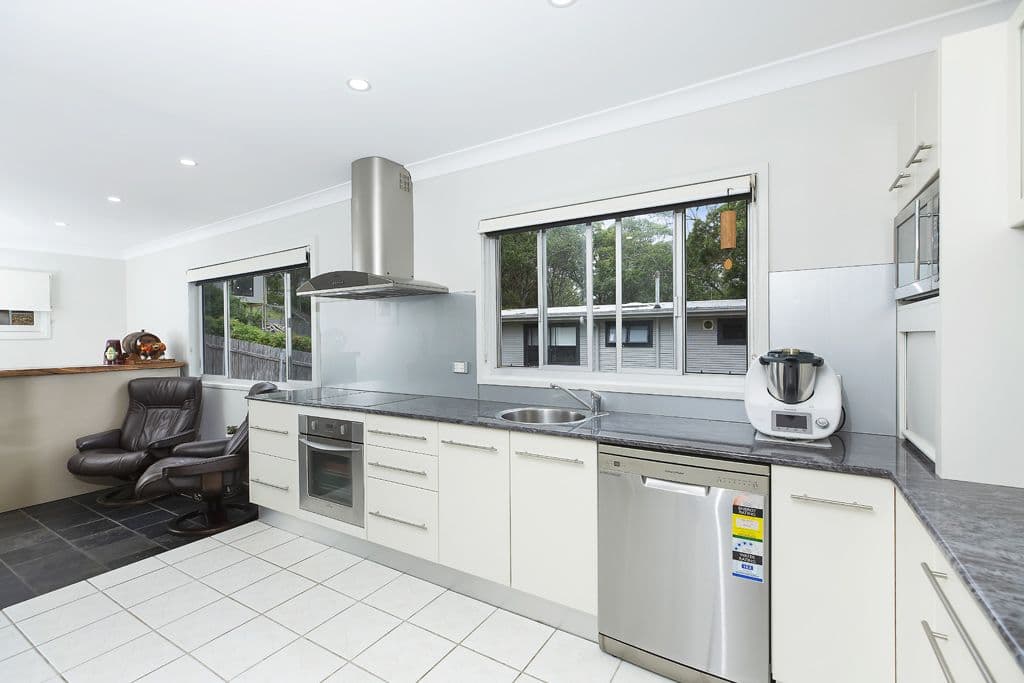 19 Coal Point Road, Coal Point NSW 2283, Coal Point - Thumbnail 7