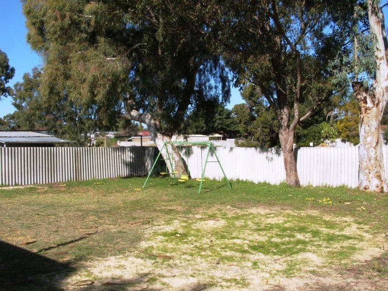 100 Partridge Way, THORNLIE WA 6108, Thornlie - Thumbnail 5