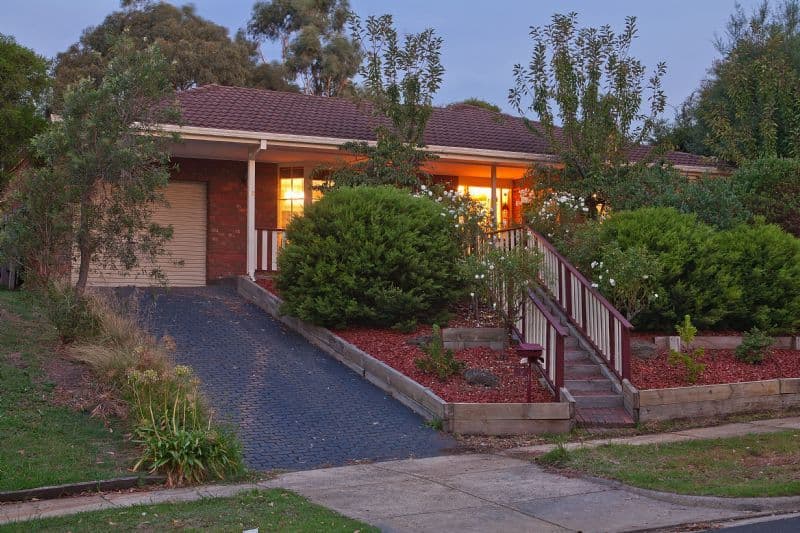 19 Gattinara Drive, FRANKSTON VIC 3199, Frankston - Image 1
