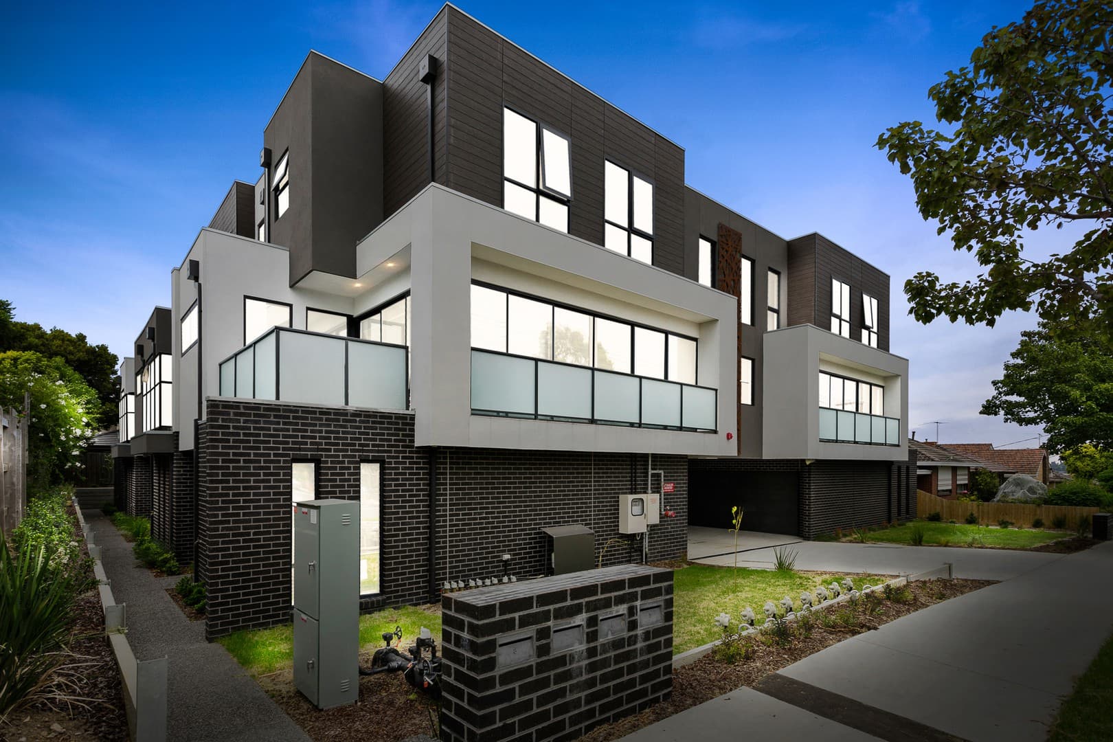 2/116 Manningham Road, Bulleen, VIC 3105, Bulleen - Image 1