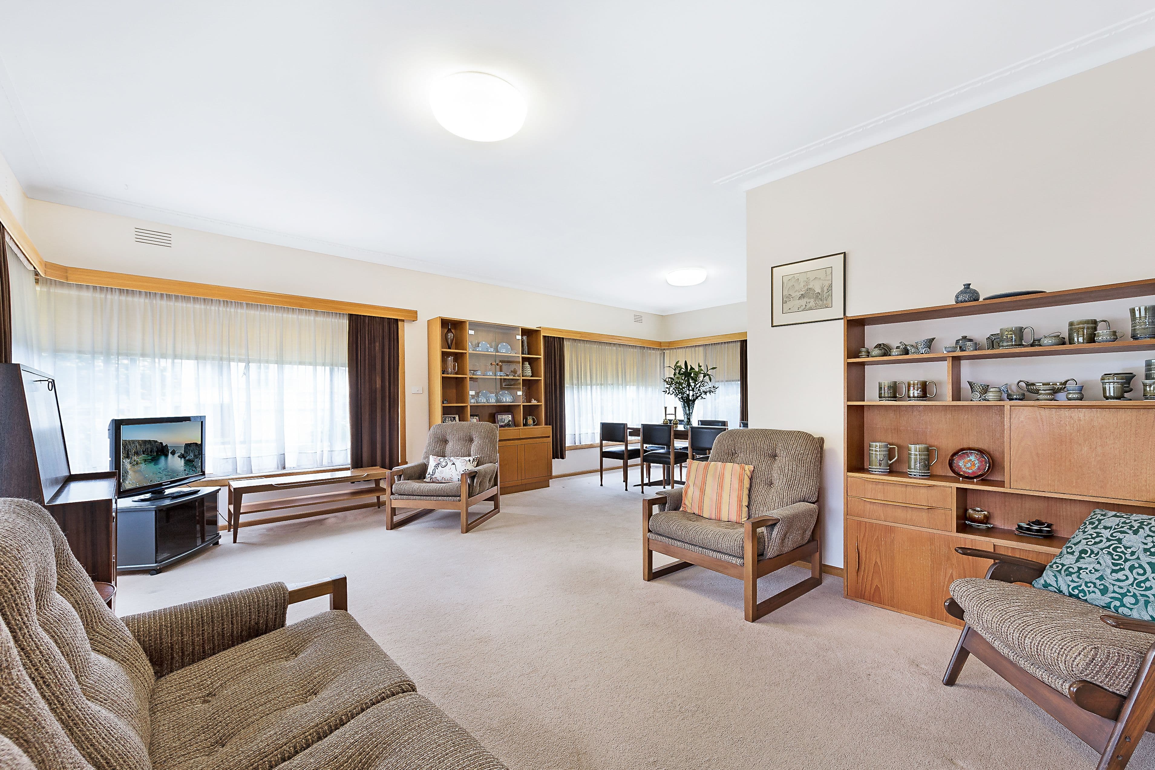 14 Owens Avenue, Glen Waverley VIC 3150, Glen Waverley - Thumbnail 3