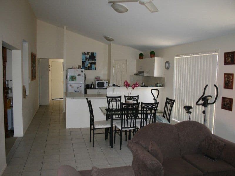 6 Jasmine Street, WAKERLEY QLD 4154, Wakerley - Thumbnail 2