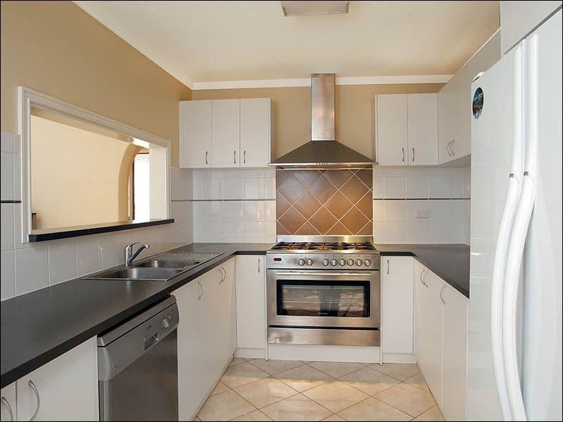 25 Ragamuffin Terrace, WILLETTON WA 6155, Willetton - Thumbnail 4