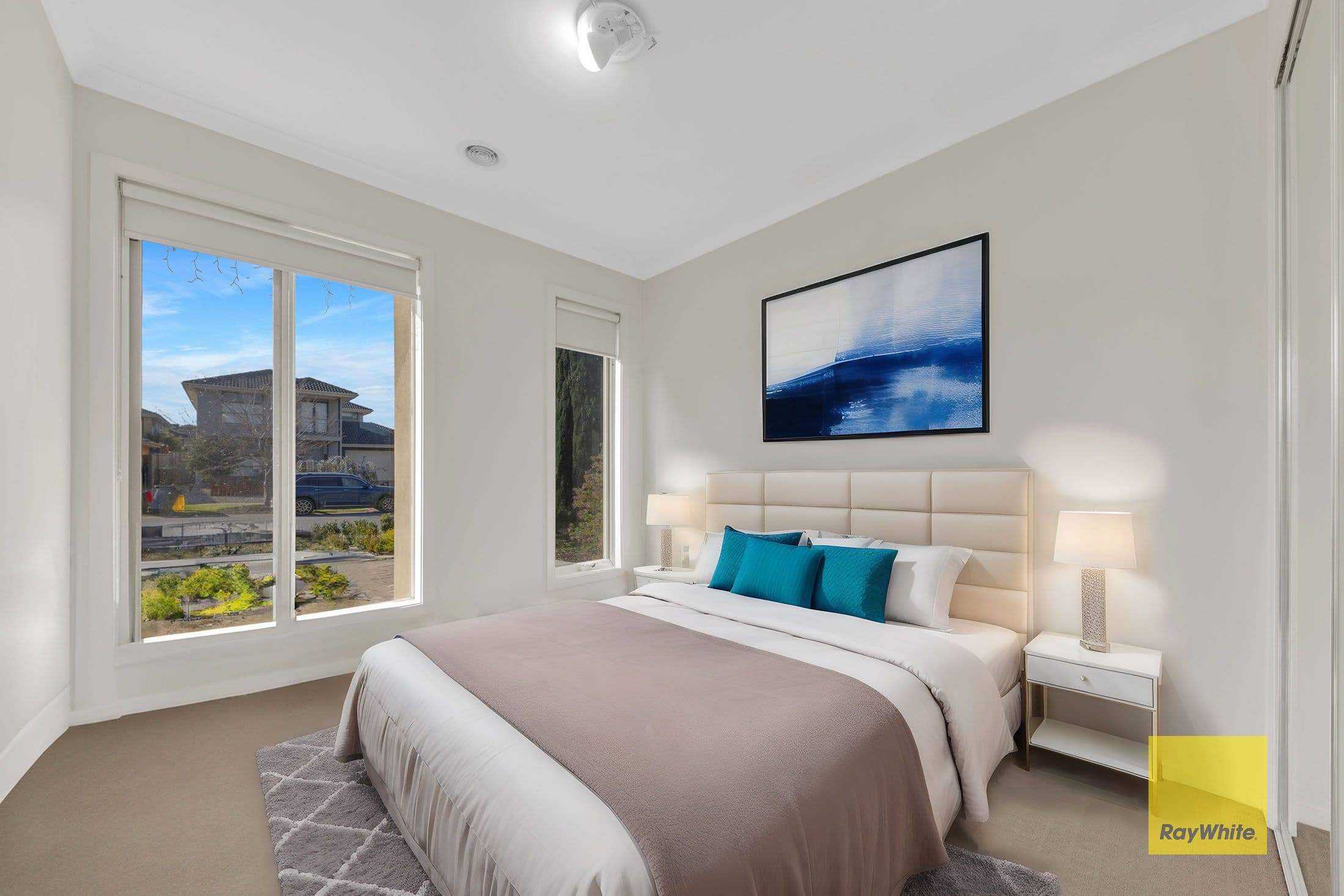 6 Trident Court, Sanctuary Lakes VIC 3030, Sanctuary Lakes - Thumbnail 4
