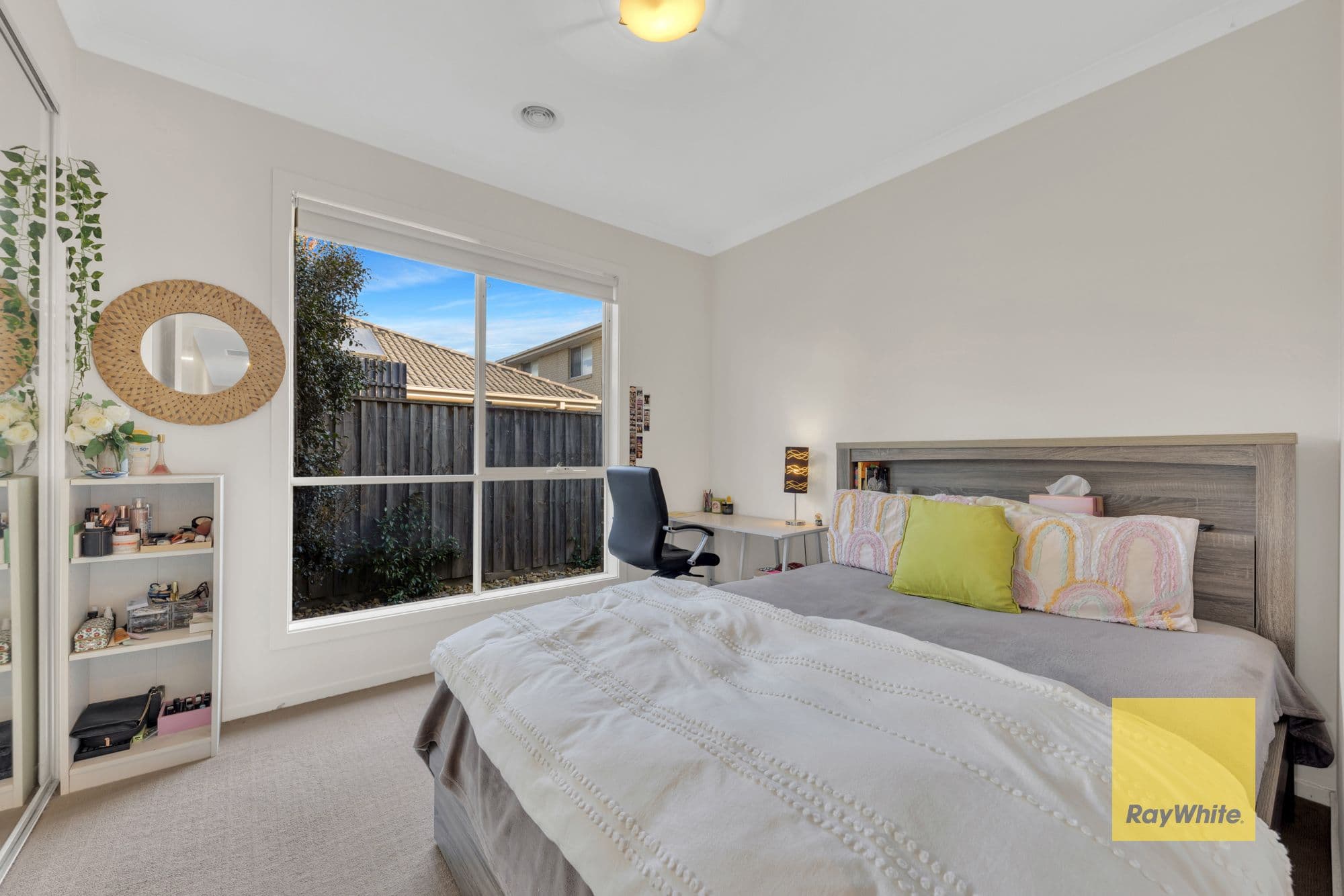 6 Trident Court, Sanctuary Lakes VIC 3030, Sanctuary Lakes - Thumbnail 7