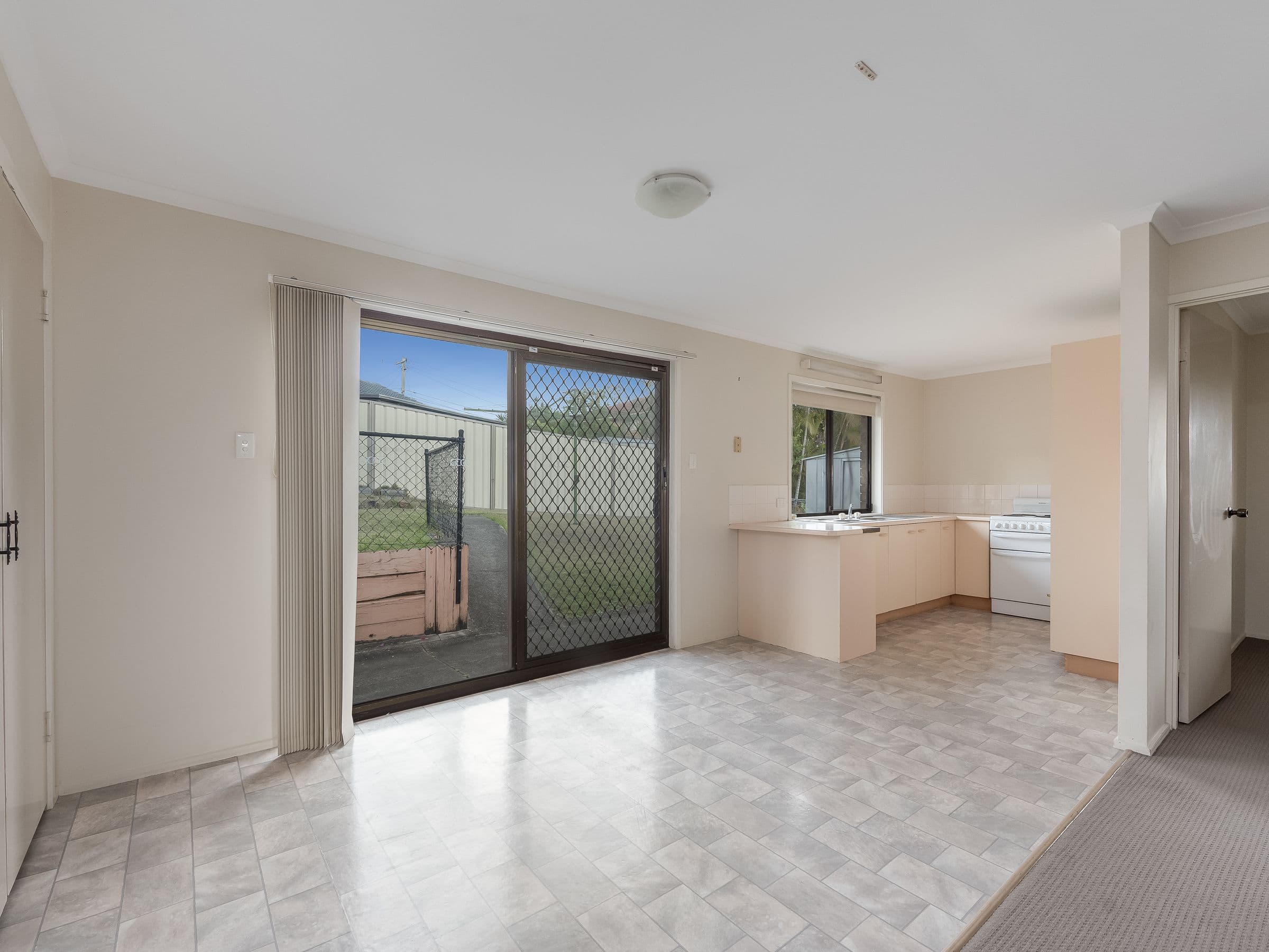 9 Davis Court, Rochedale South QLD 4123, Rochedale South - Thumbnail 4