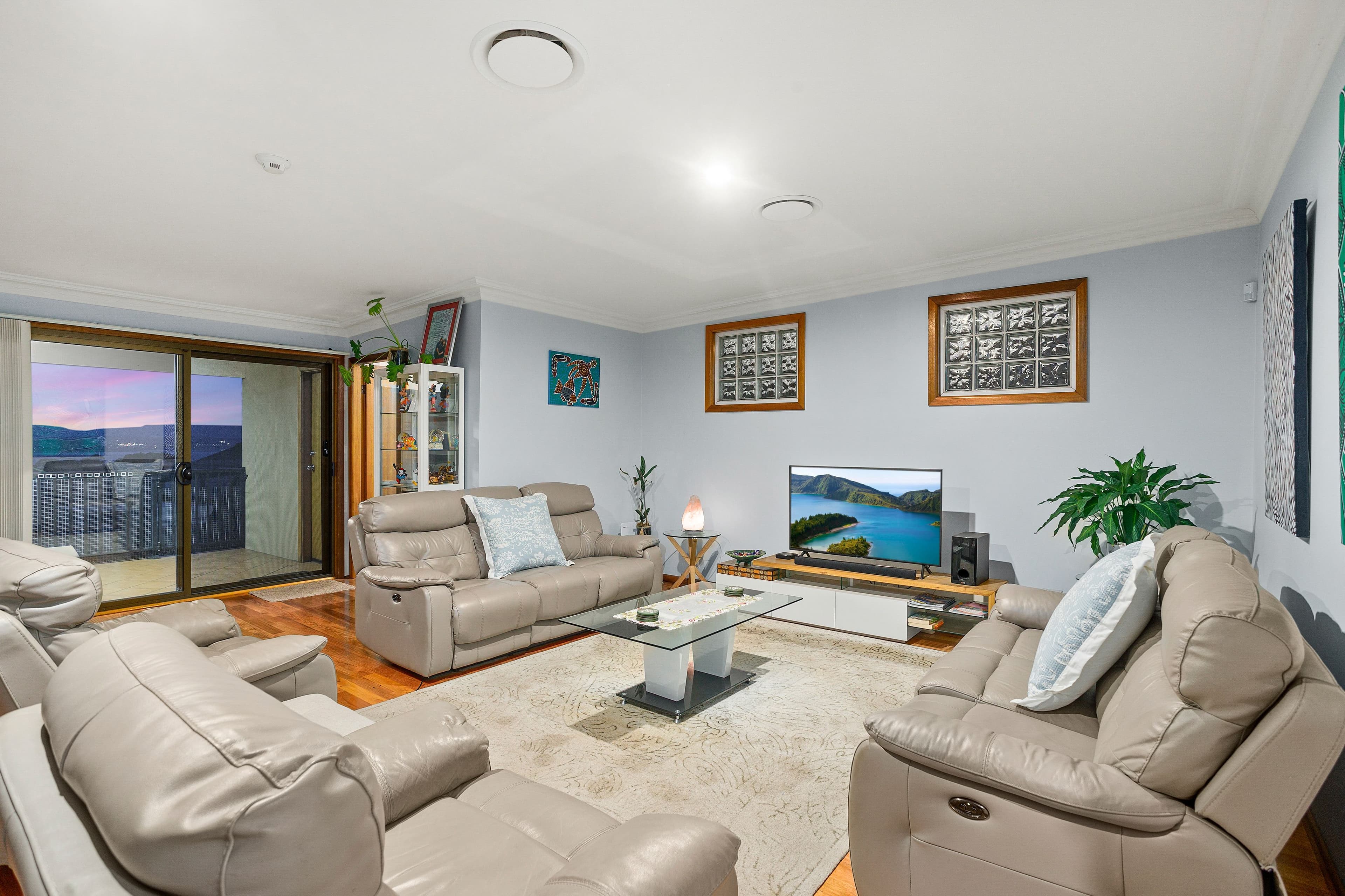 213 Flagstaff Road, Lake Heights NSW 2502, Lake Heights - Thumbnail 2
