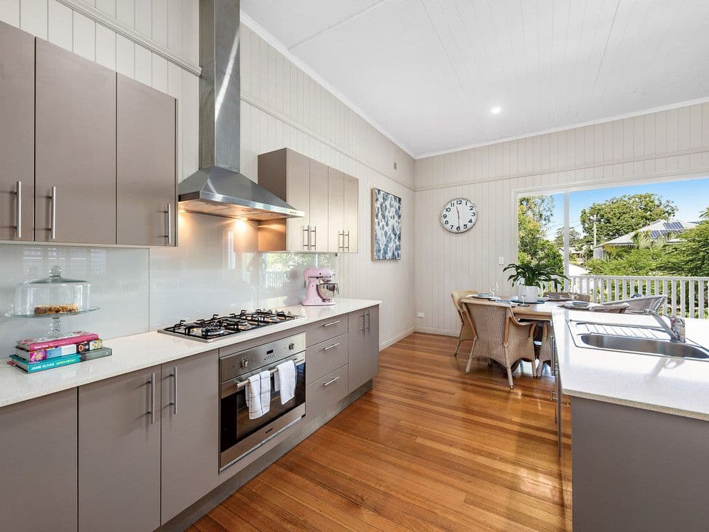 24 Connors Street, Graceville QLD 4075, Graceville - Thumbnail 2