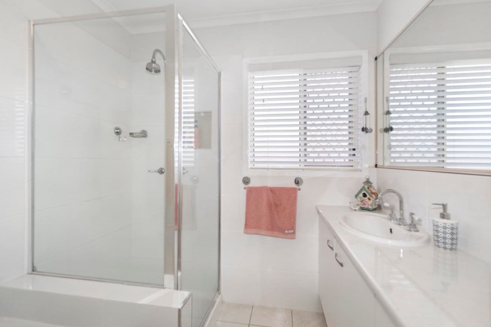 1 Edgar Street, Kepnock QLD 4670, Kepnock - Thumbnail 8