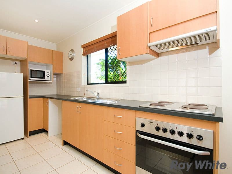  14 Surrey Street, NUNDAH QLD 4012, Nundah - Thumbnail 5