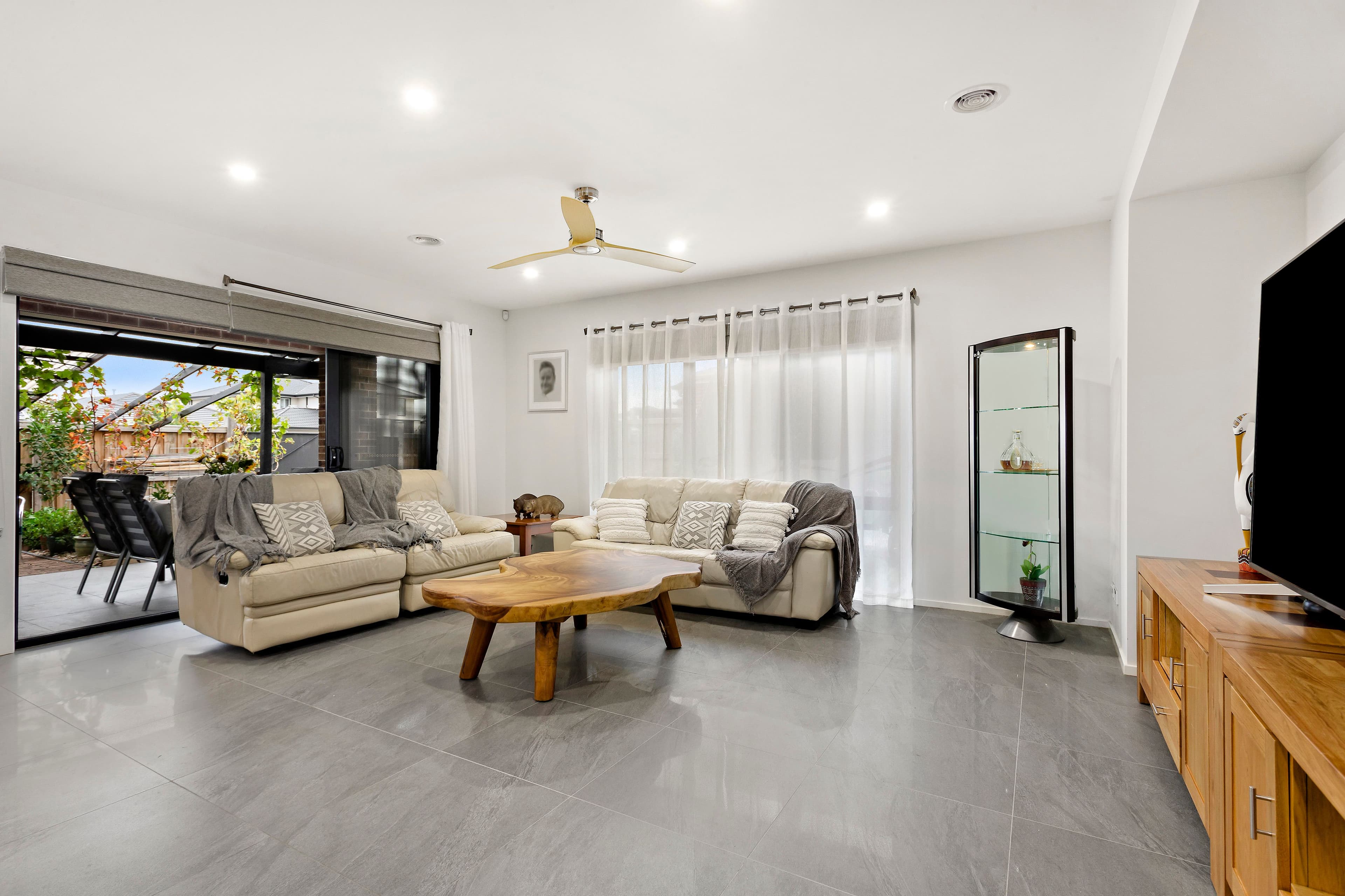 16 Lincoln Way, Doreen VIC 3754, Doreen - Thumbnail 4