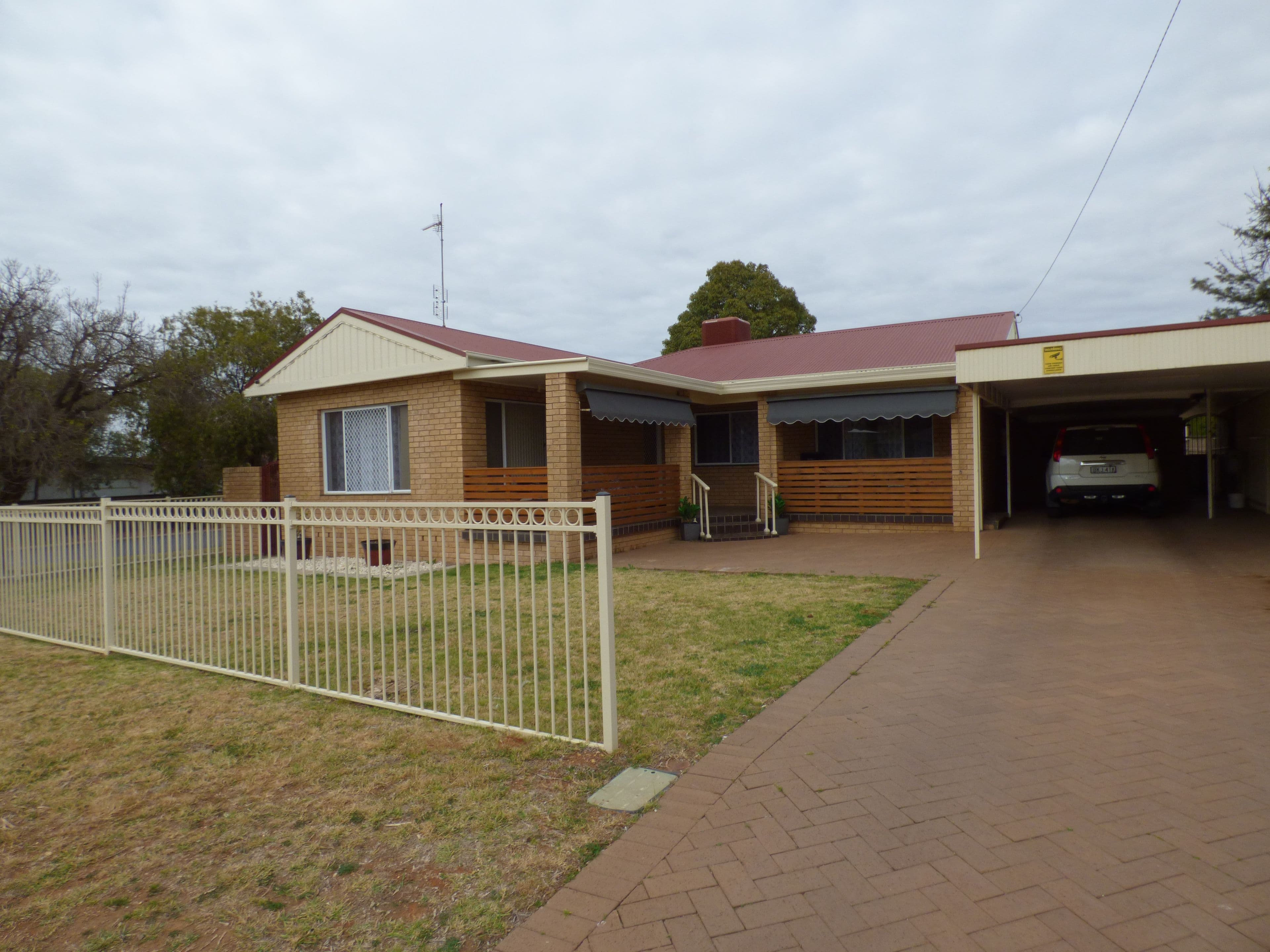 28 Mcdonnell Street, Forbes - Image 1