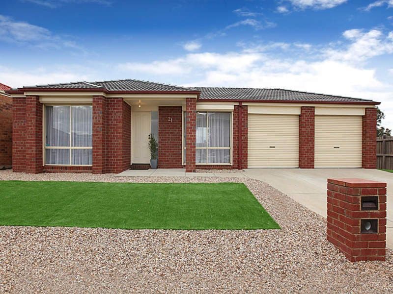 21 Kingsley Avenue, Point Cook - Image 1