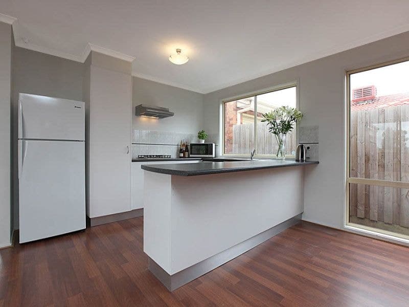 21 Kingsley Avenue, Point Cook - Thumbnail 4