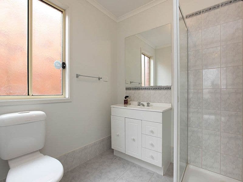 21 Kingsley Avenue, Point Cook - Thumbnail 8