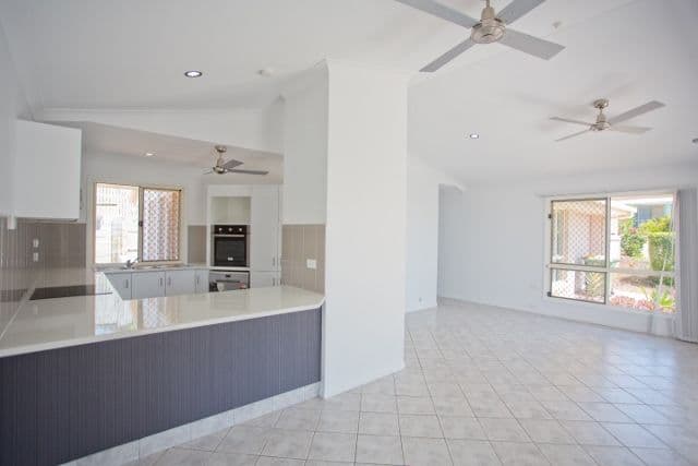 Unit 5, 24 Kerr Street, MEIKLEVILLE HILL QLD 4703, Meikleville Hill - Thumbnail 4