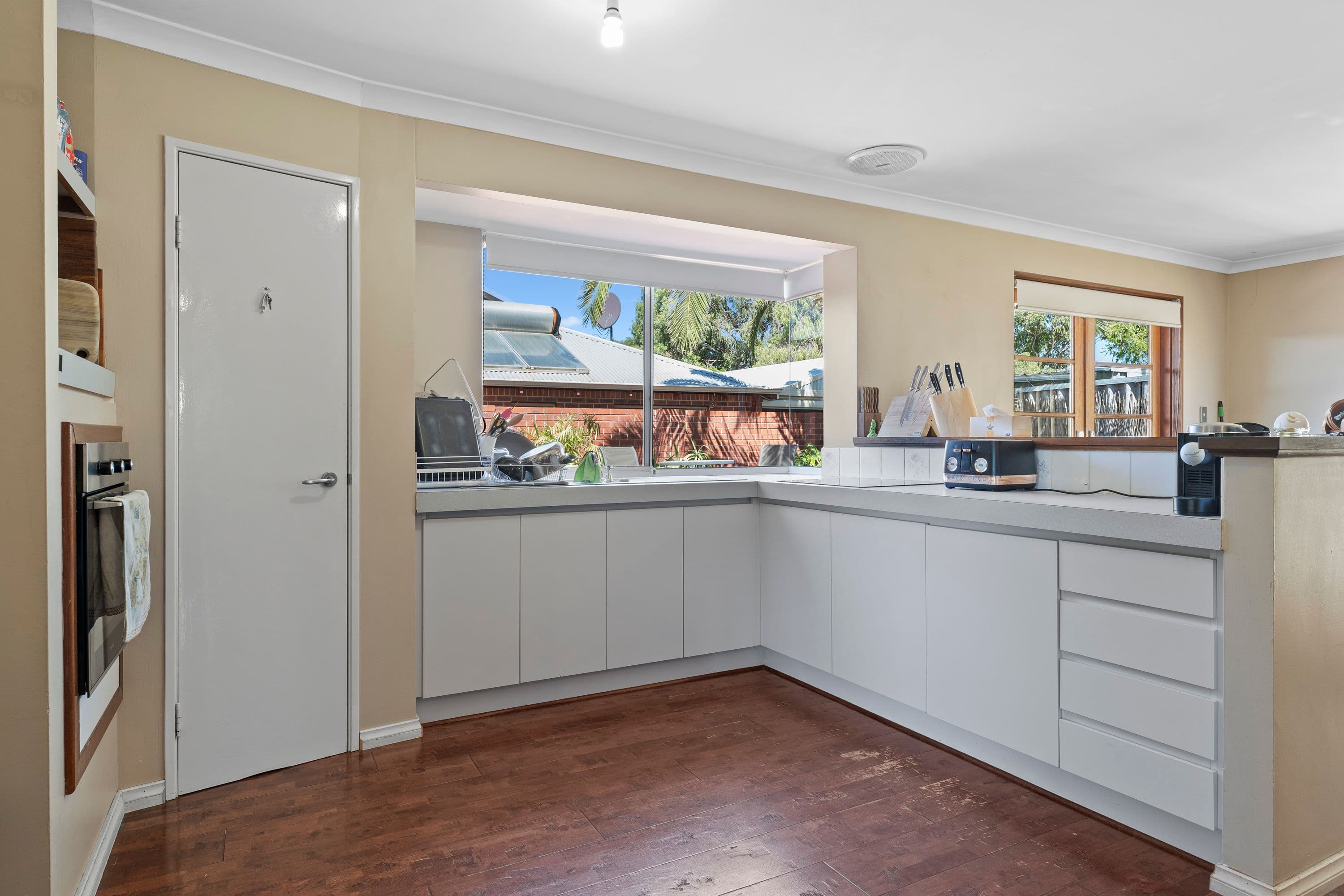1 Leeder Street, Safety Bay WA 6169, Safety Bay - Thumbnail 5