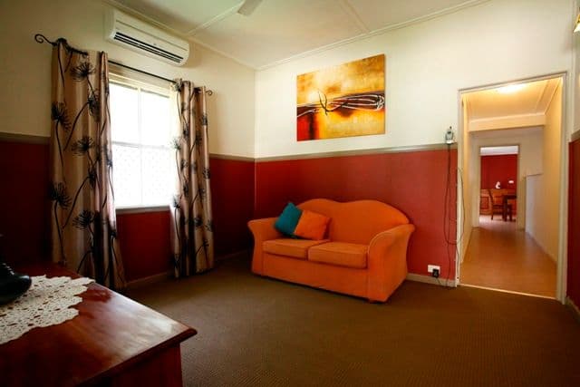4 Leigh Street, TOWNSVILLE QLD 4810, Townsville - Image 1