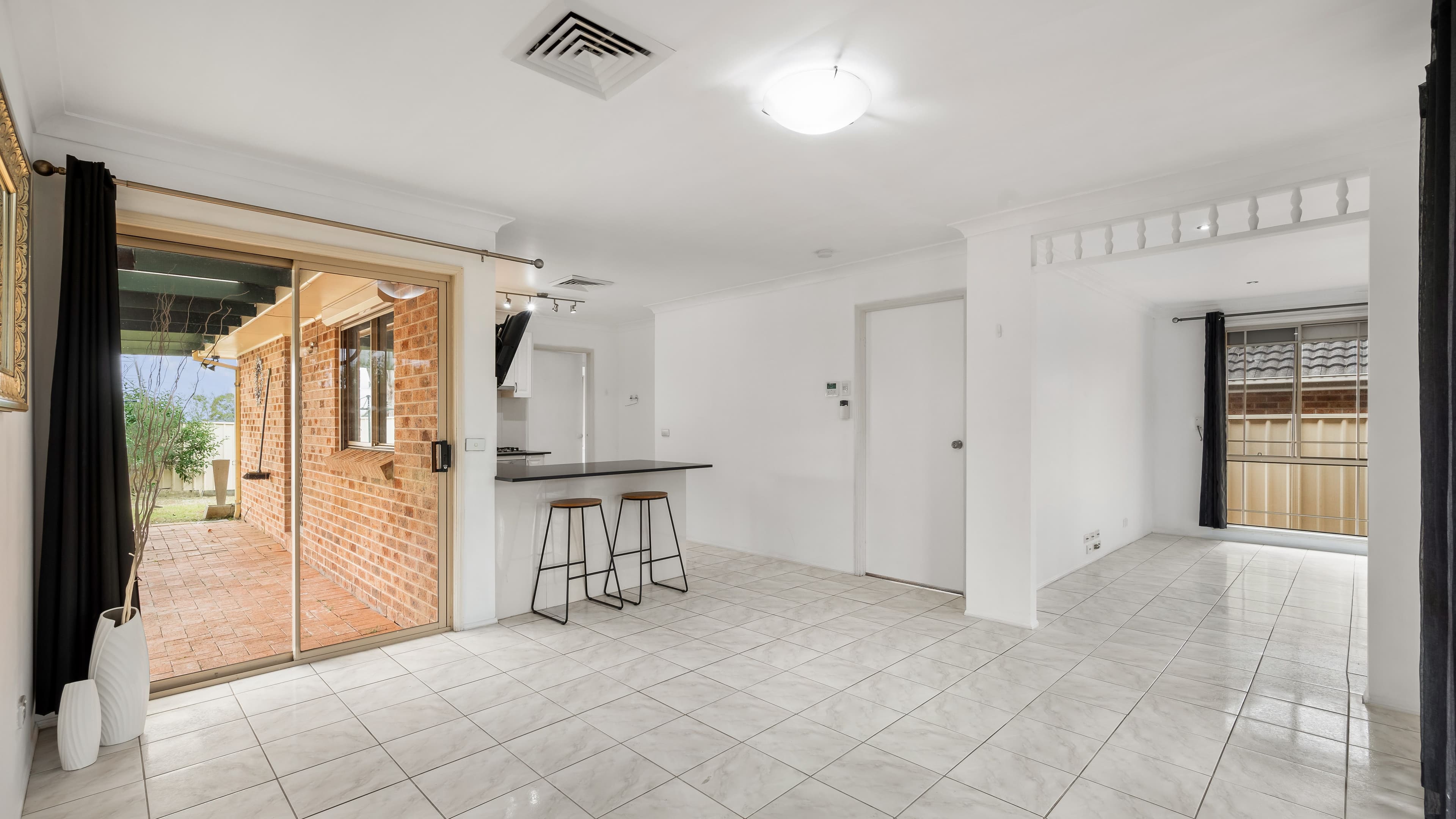 21 Pardalote Place, Glenmore Park NSW 2745, Glenmore Park - Thumbnail 6