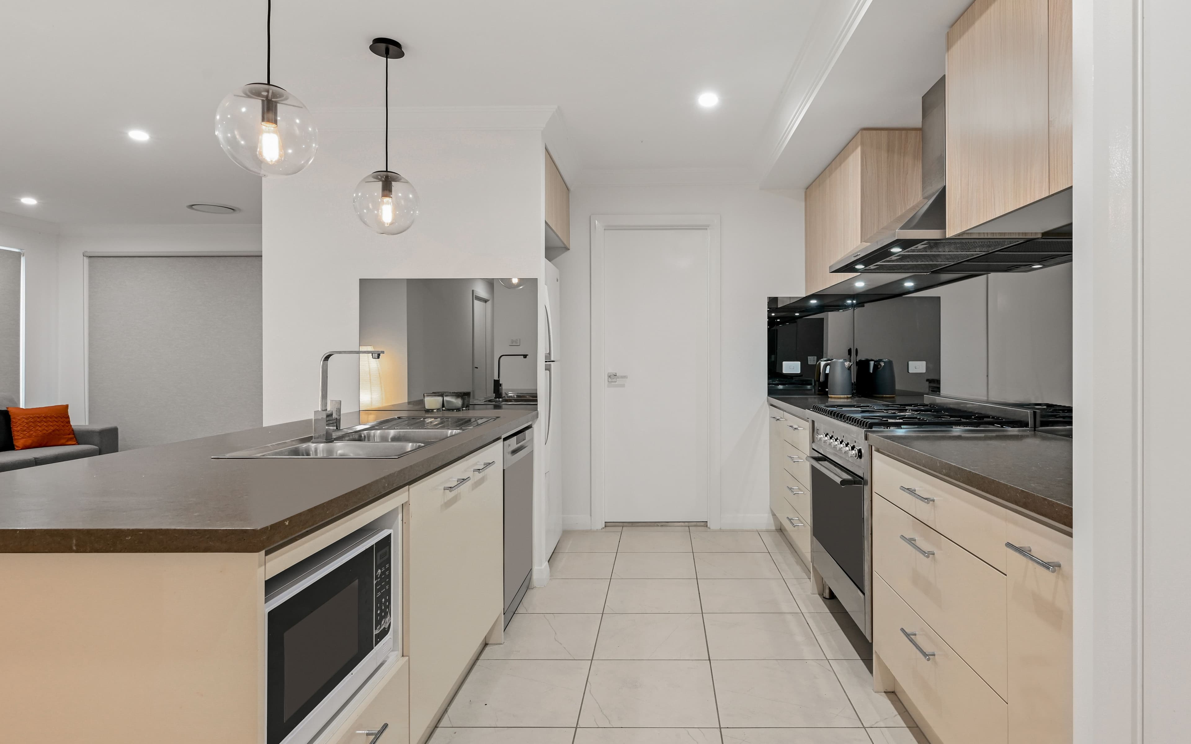 7 Minnamurra Drive, Gregory Hills NSW 2557, Gregory Hills - Thumbnail 6