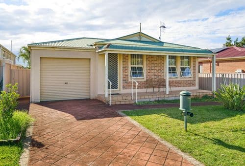 18 Radford Place, Lake Munmorah, Lake Munmorah - Image 1