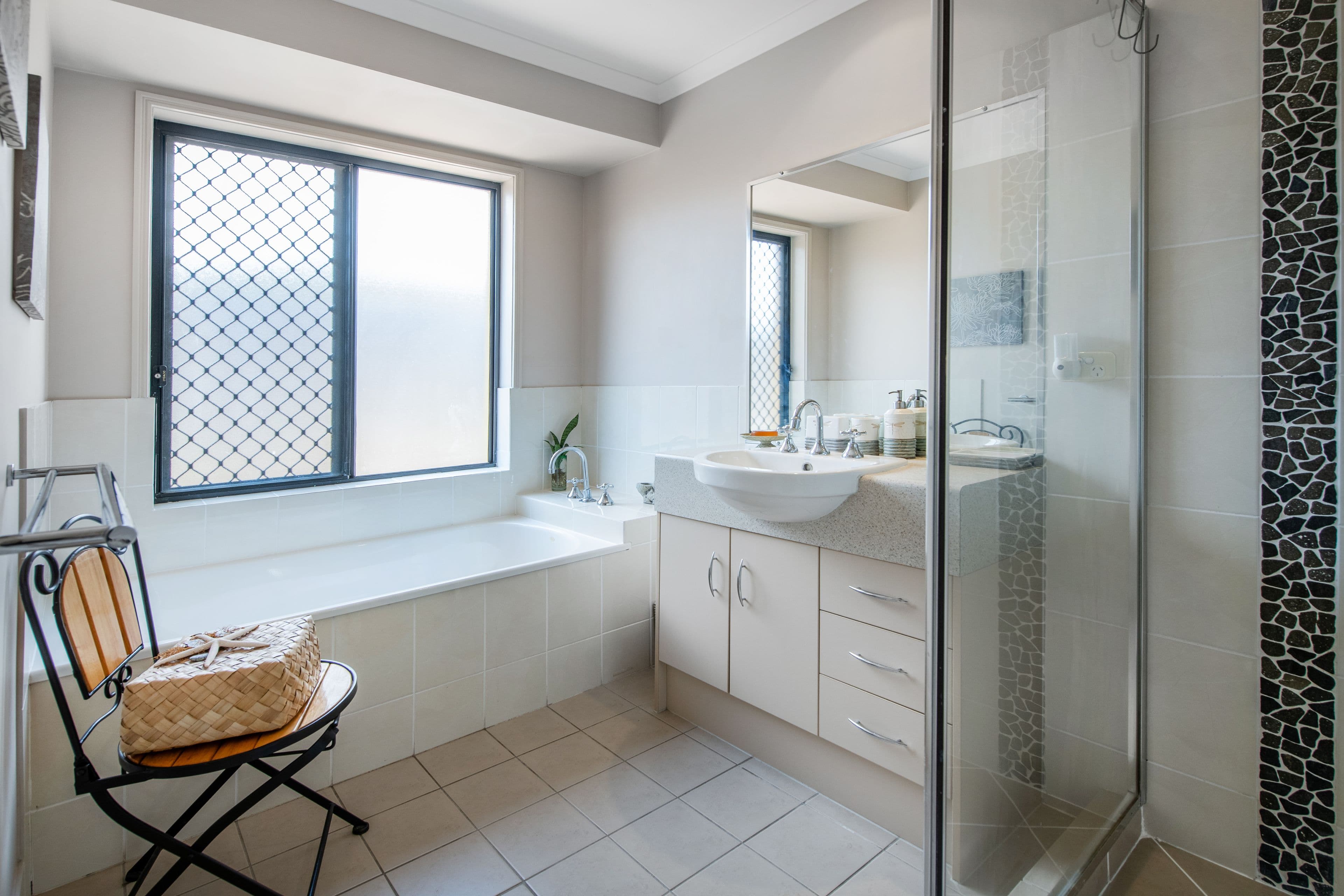 29 Emmaville Crescent, Ormeau QLD 4208, Ormeau - Thumbnail 6