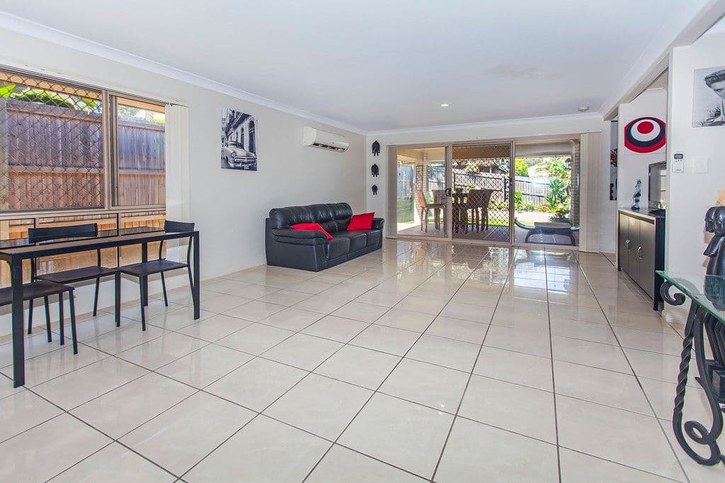 12 Greenwood Street, Springfield Lakes QLD 4300, Springfield Lakes - Thumbnail 4