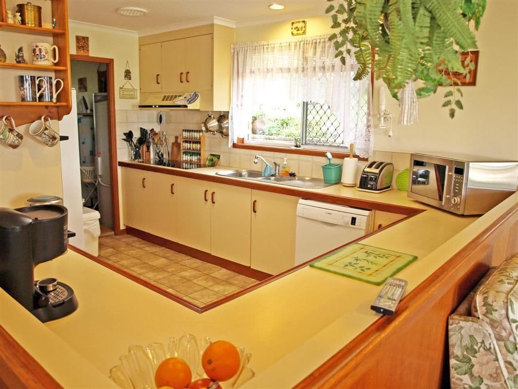 2 Manor Close, WYONG NSW 2259, Wyong - Thumbnail 4