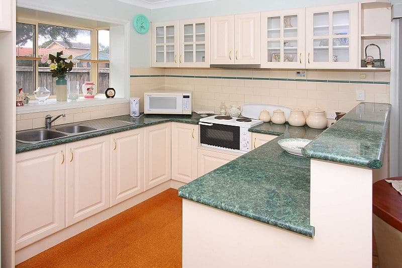 9 Rawdon Court, MILL PARK VIC 3082, Mill Park - Thumbnail 4
