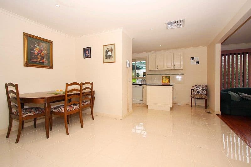 9 Rawdon Court, MILL PARK VIC 3082, Mill Park - Thumbnail 7