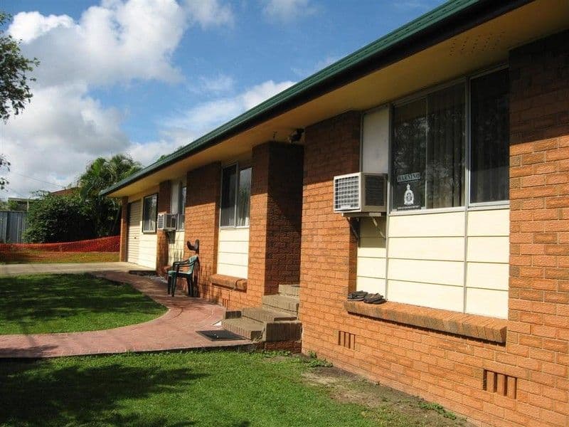 51 Bailey Road, BIRKDALE QLD 4159, Birkdale - Thumbnail 2