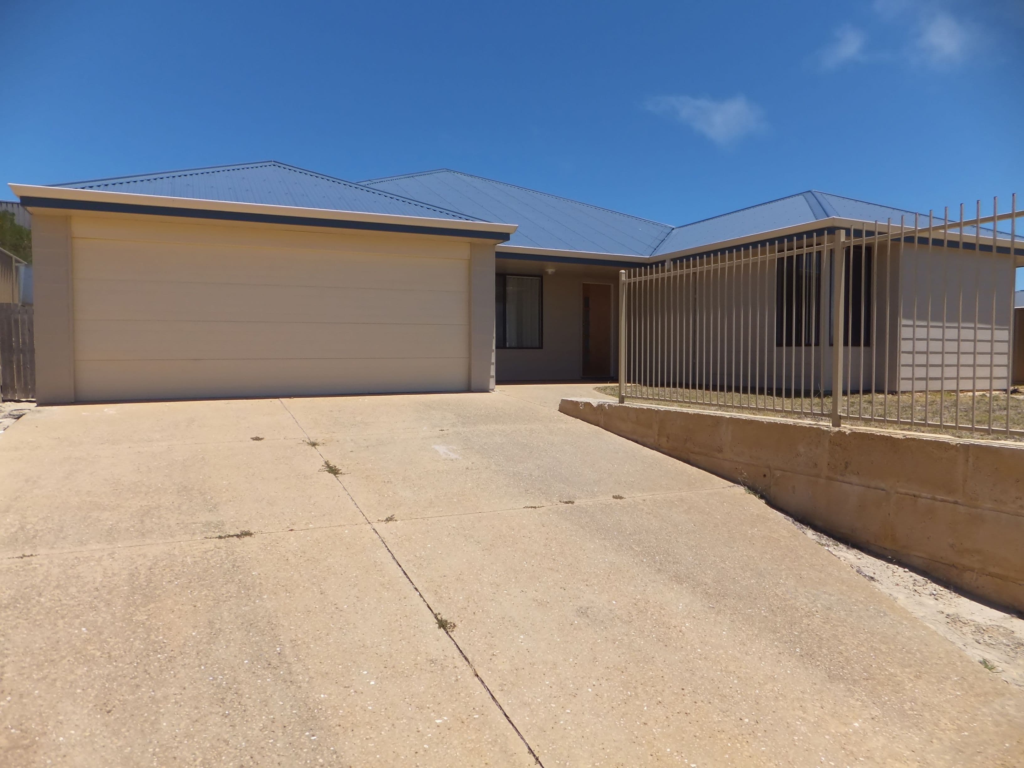 61 Maitland Street, Hopetoun WA 6348, Hopetoun - Image 1