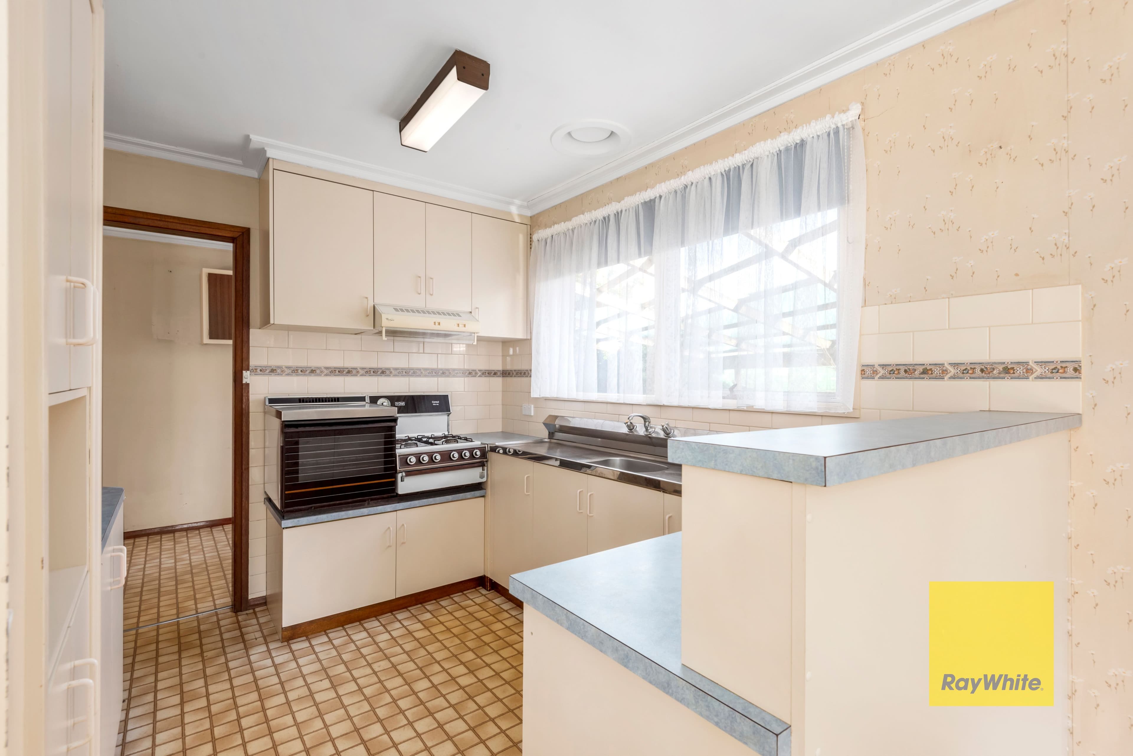 63 Peter Street, Grovedale VIC 3216, Grovedale - Thumbnail 3