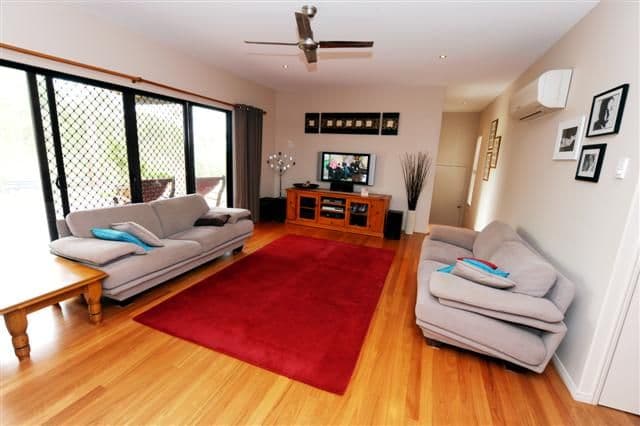 121 Flora Drive, BEECHER QLD 4680, Beecher - Thumbnail 3
