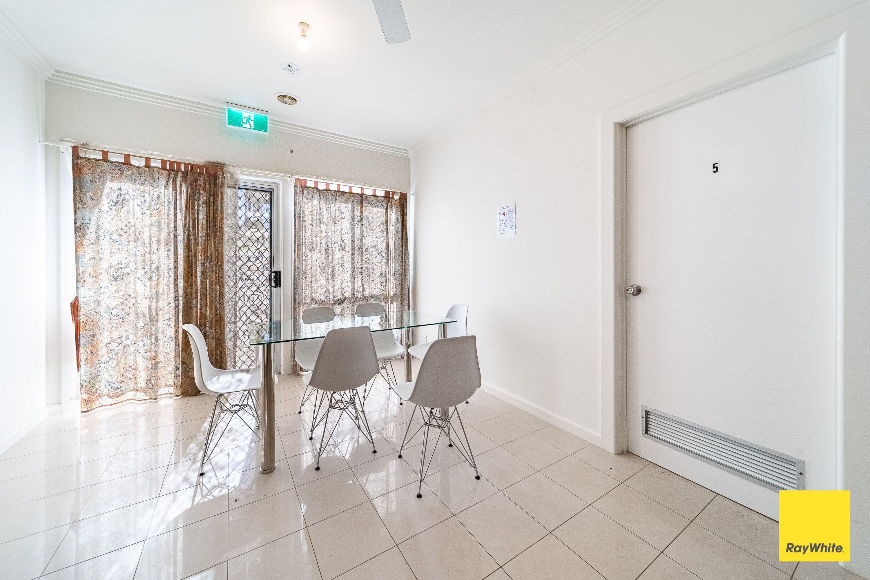 31 Towers Street, Flora Hill VIC 3550, Flora Hill - Thumbnail 4