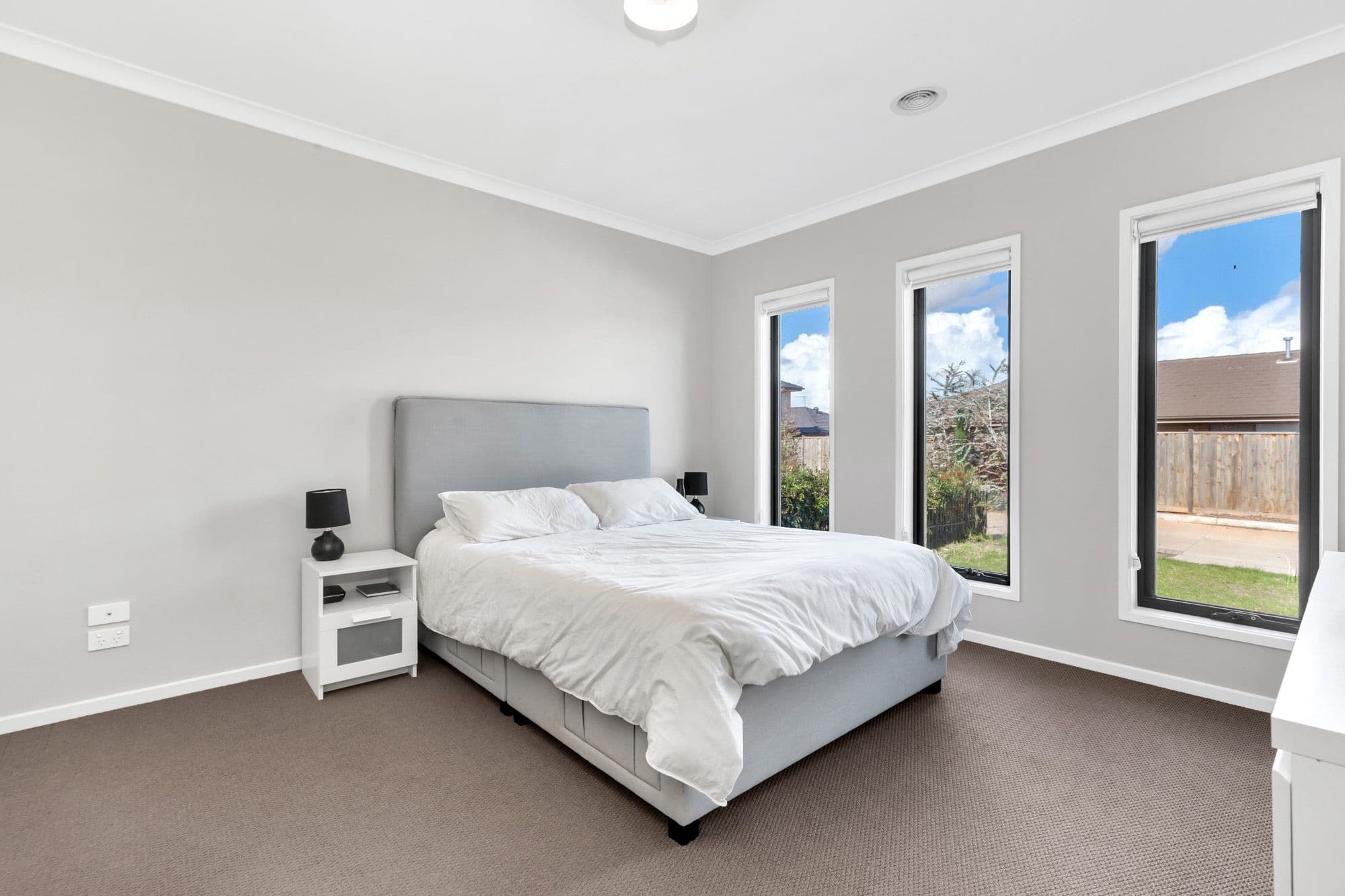 37 Cheyne Street, Werribee VIC 3030, Werribee - Thumbnail 8
