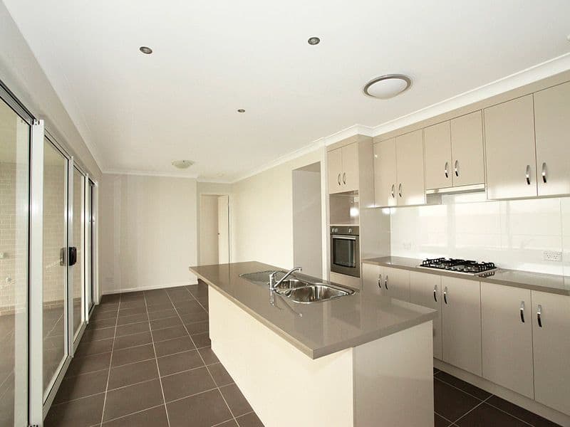 2 Vinnicombe Street, KEARNEYS SPRING QLD 4350, Kearneys Spring - Thumbnail 3