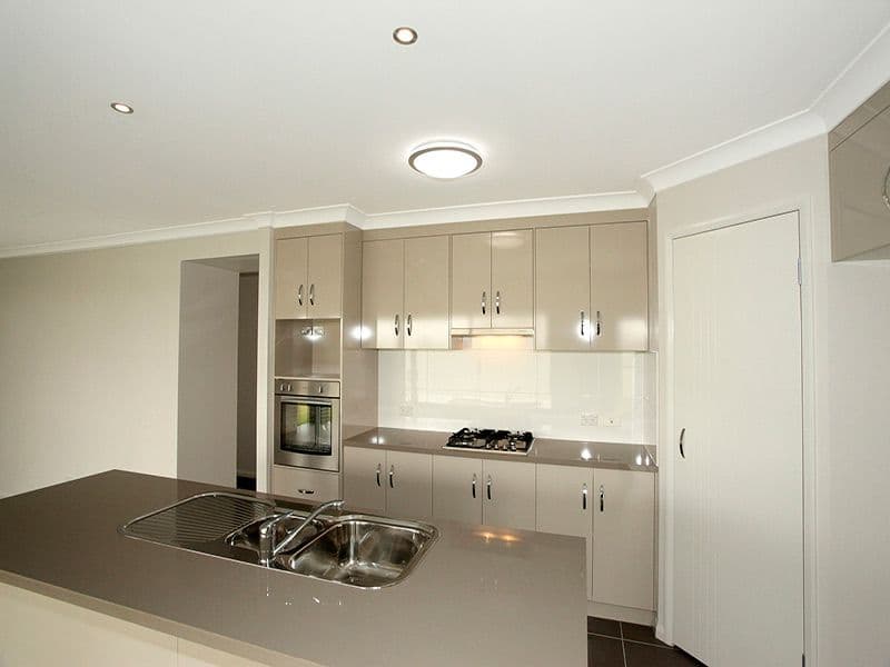 2 Vinnicombe Street, KEARNEYS SPRING QLD 4350, Kearneys Spring - Thumbnail 4
