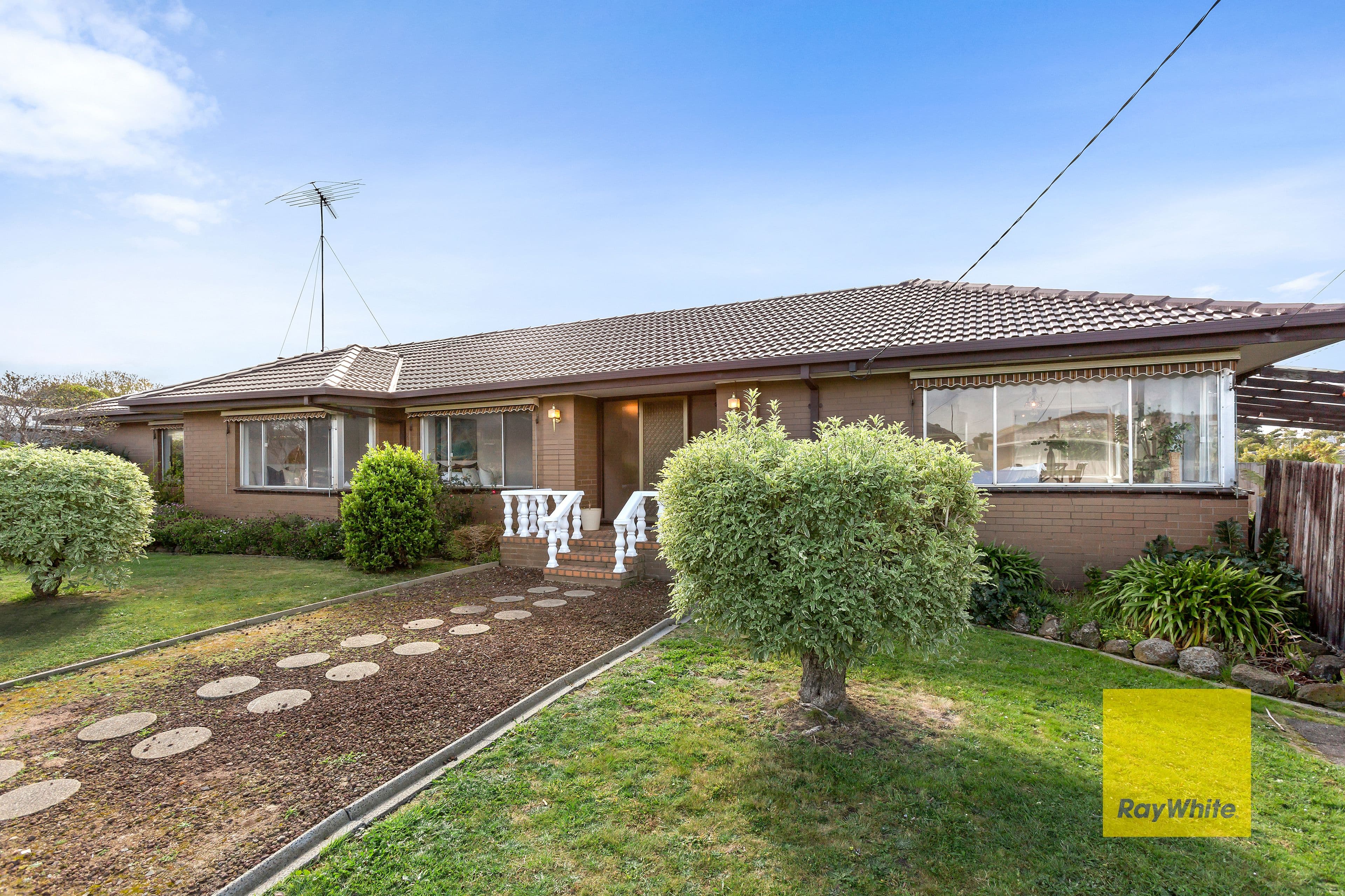 11 Riatta Avenue, Grovedale VIC 3216, Grovedale - Thumbnail 2