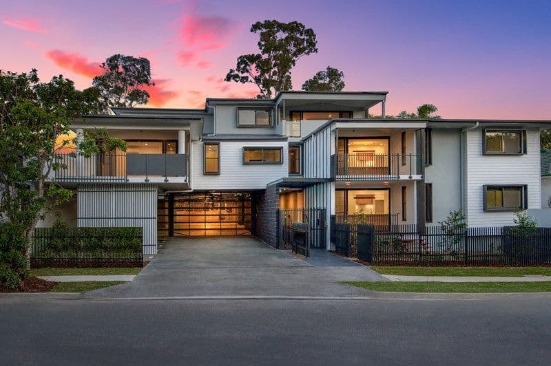 46 Latimer Street, Holland Park QLD 4121, Holland Park - Image 1