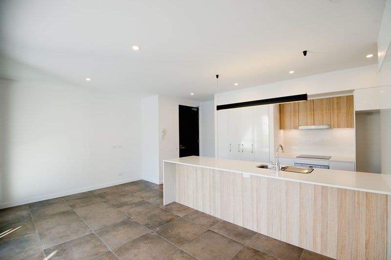 46 Latimer Street, Holland Park QLD 4121, Holland Park - Thumbnail 3