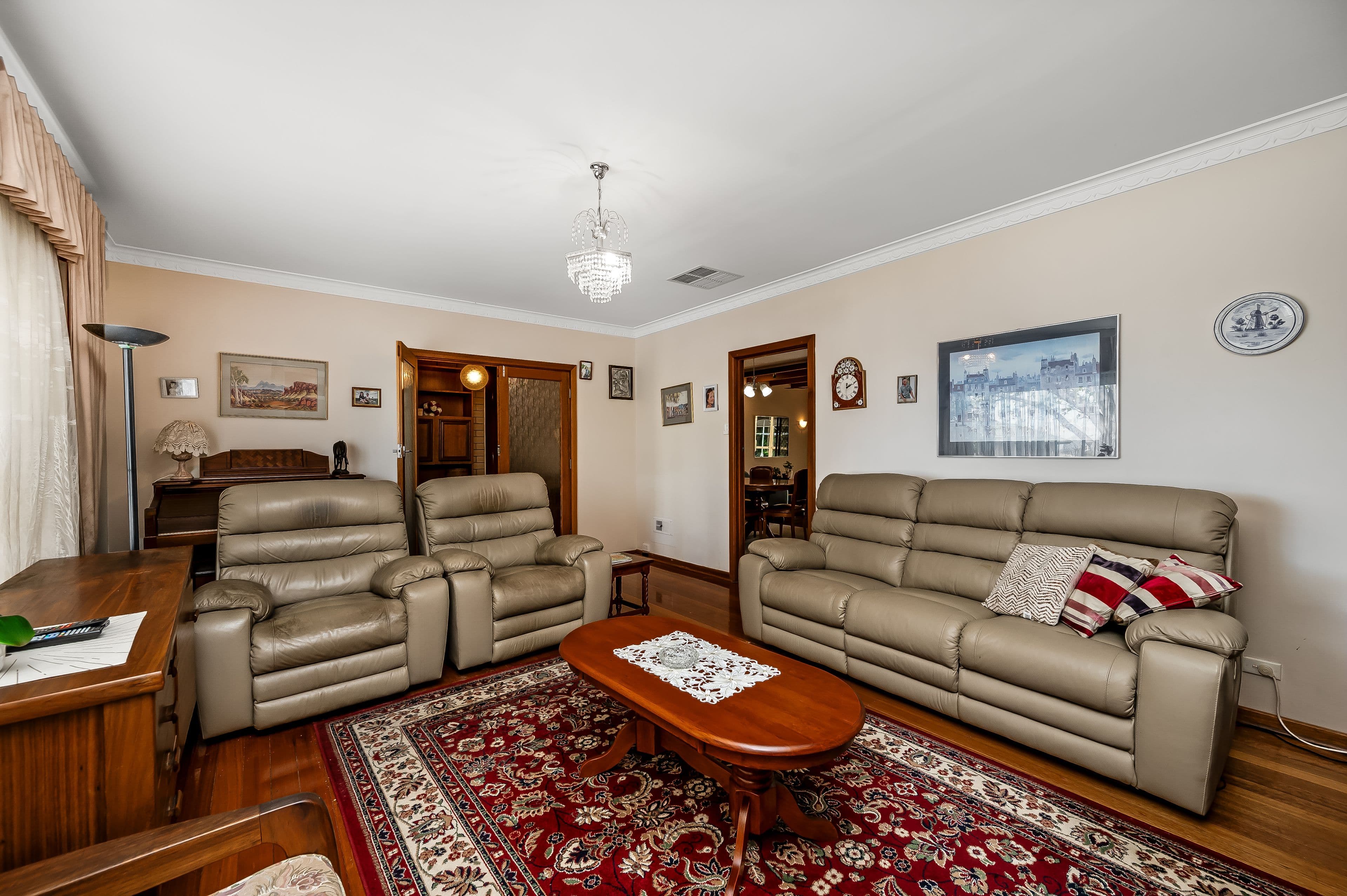 18 Robert Arnold Avenue, Valley View SA 5093, Valley View - Thumbnail 4