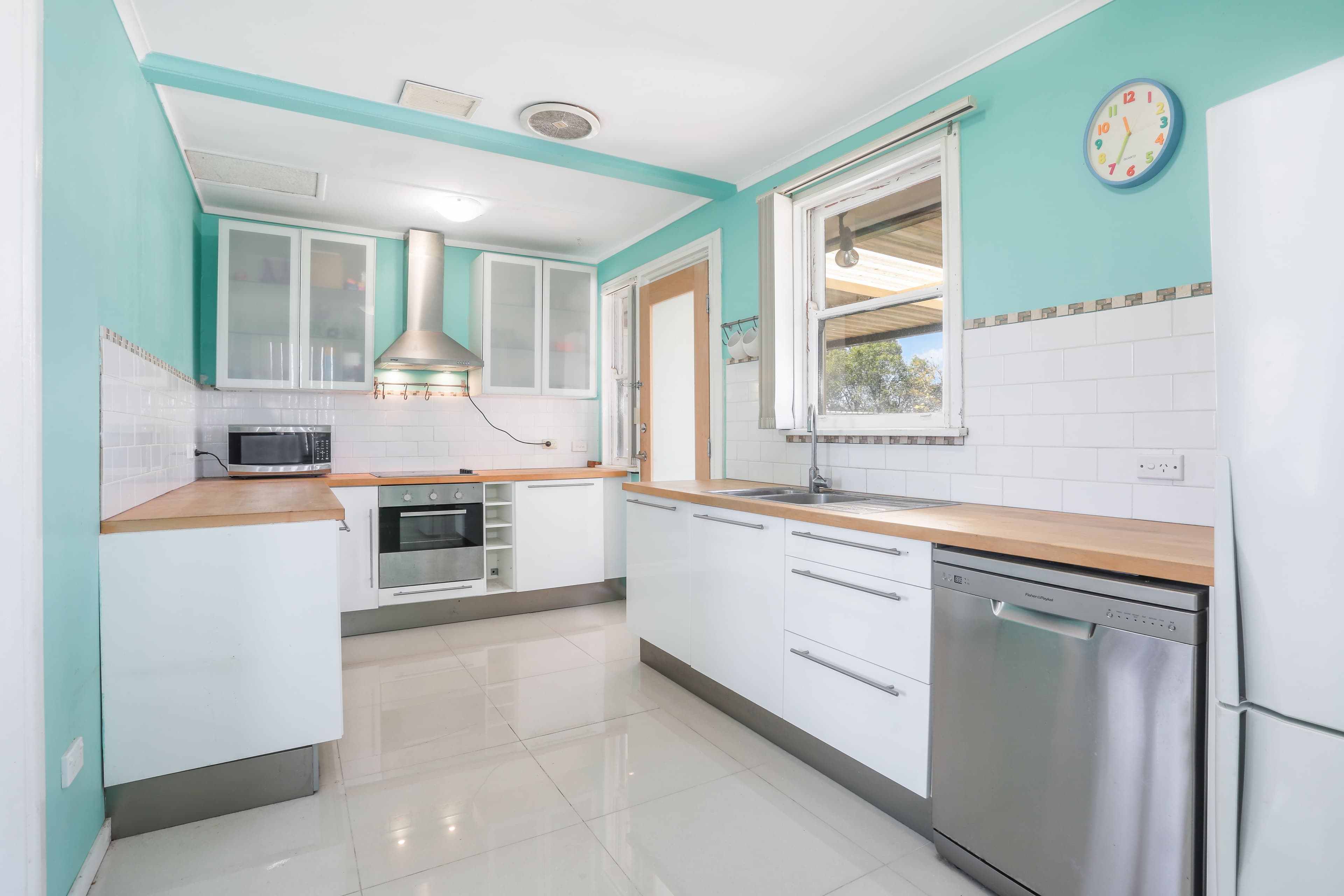 36 Guernsey Street, Busby - Thumbnail 4