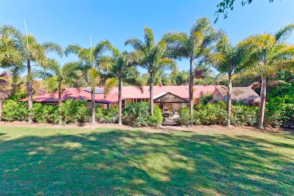 26 Lorikeet Drive, THORNLANDS QLD 4164, Thornlands - Thumbnail 2