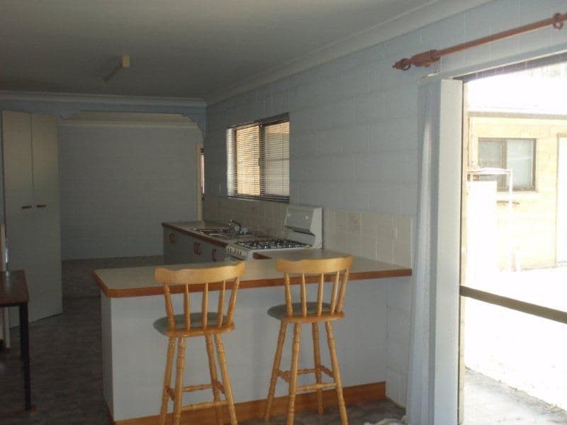 41 Reserve Street, POMONA QLD 4568, Pomona - Thumbnail 3