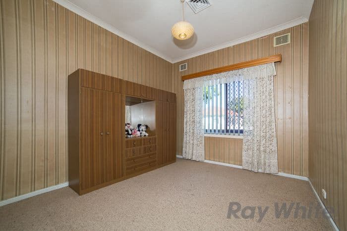 35 Nevill Street, Mayfield NSW 2304, Mayfield - Thumbnail 8