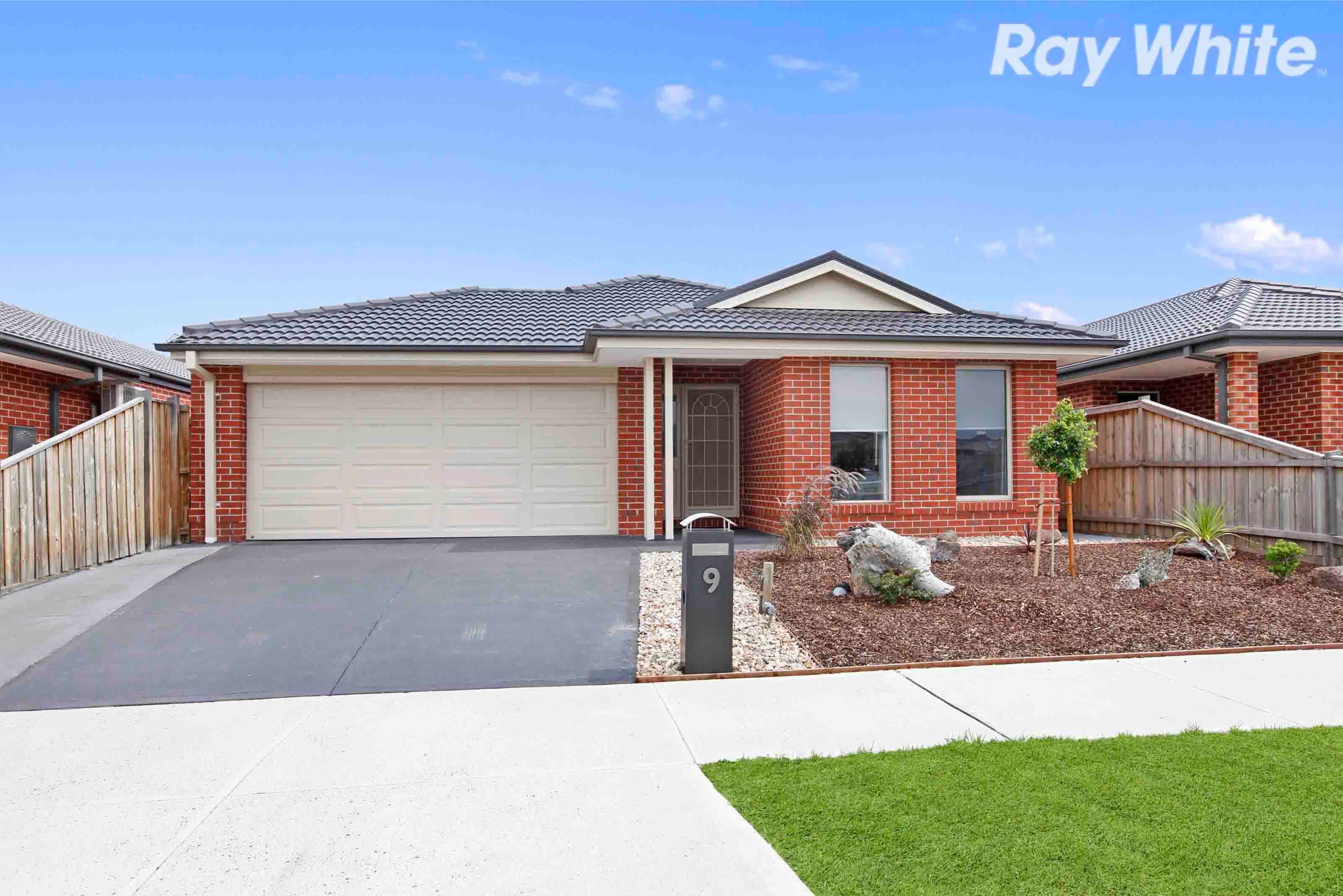 9 Currumbin Road, Doreen VIC 3754, Doreen - Image 1