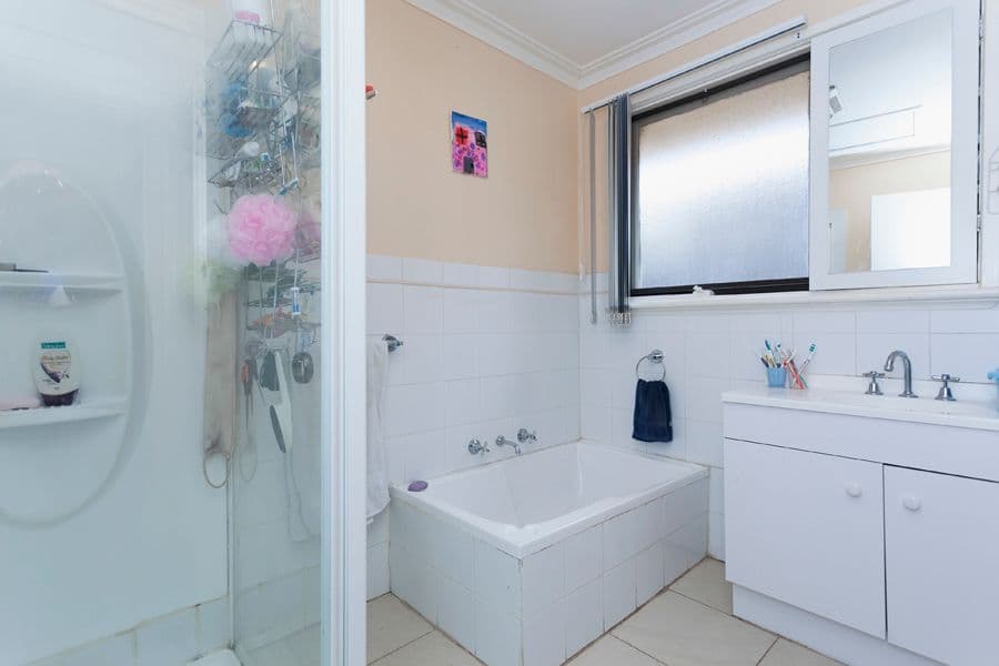 113 Barries Road, MELTON VIC 3337, Melton - Thumbnail 7