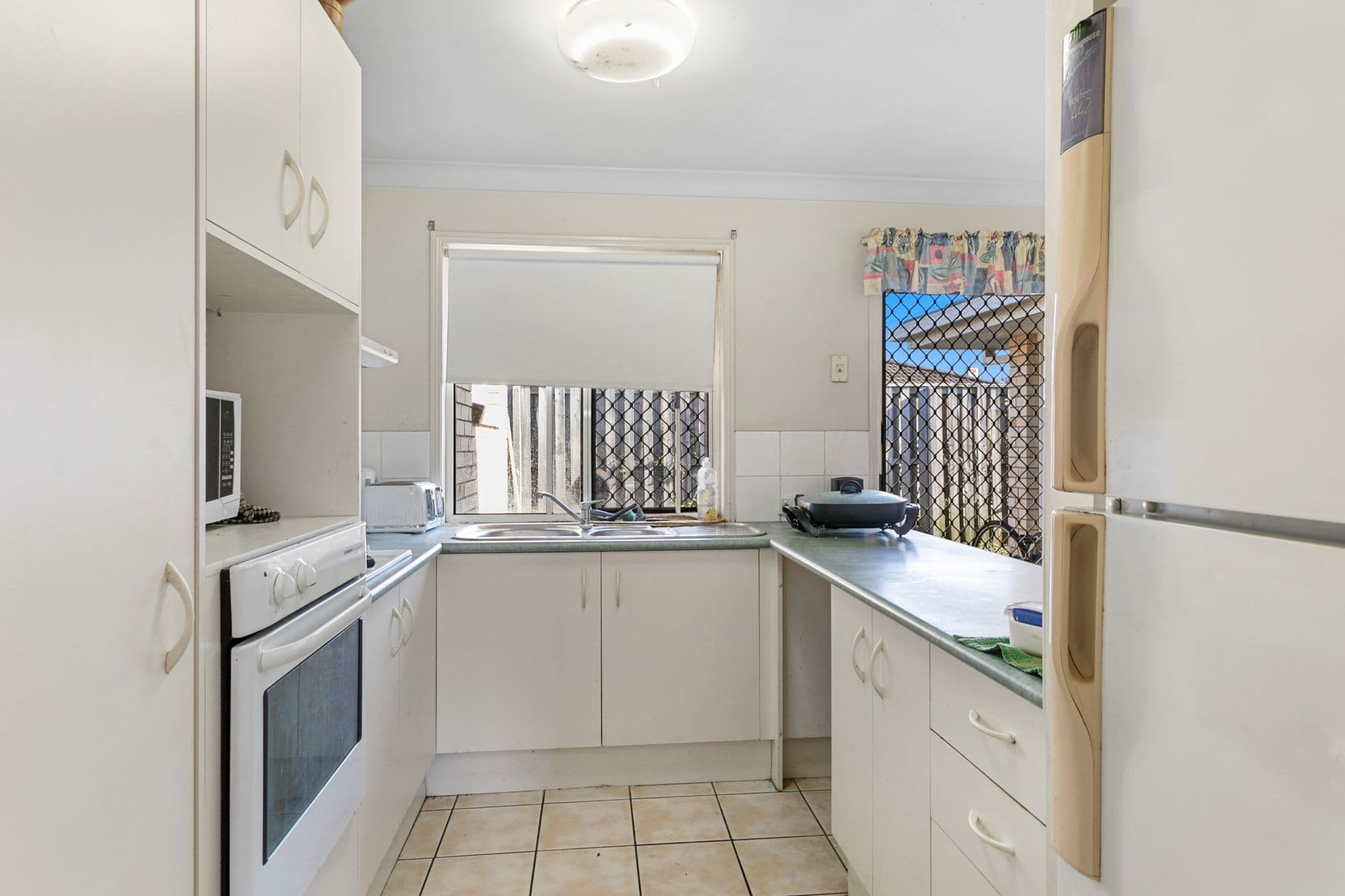 65 Lipscombe Road, Deception Bay QLD 4508, Deception Bay - Thumbnail 3