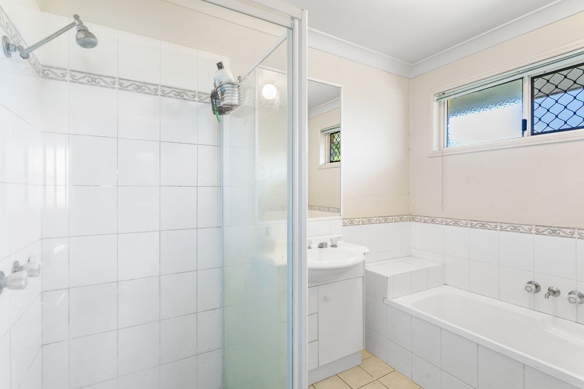 65 Lipscombe Road, Deception Bay QLD 4508, Deception Bay - Thumbnail 8